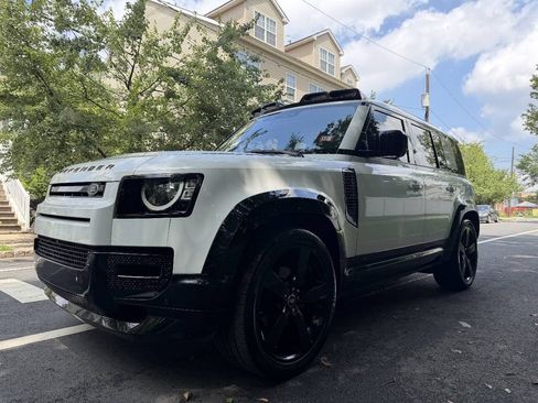 Used 2020 Land Rover Defender 110 AWD/4WD image 22