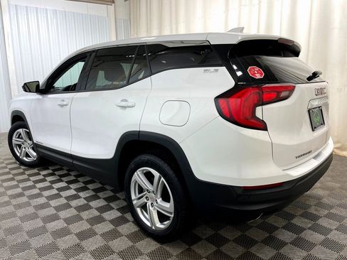 Used 2018 GMC Terrain SLE image 12