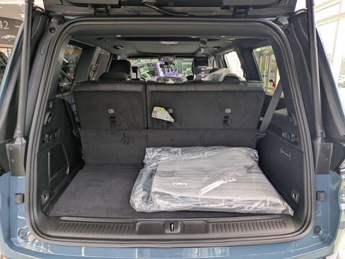 New 2026 Jeep Grand Wagoneer Limited image 28