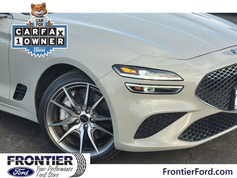 Used 2024 Genesis G70 2.5T image 4
