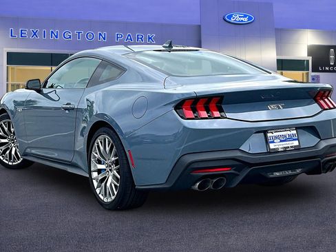Used 2024 Ford Mustang GT Premium RWD image 4