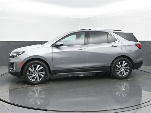 Certified 2024 Chevrolet Equinox Premier image 2