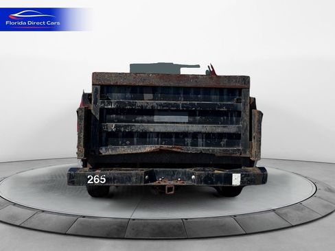 Used 2003 Ford F250 XLT image 4