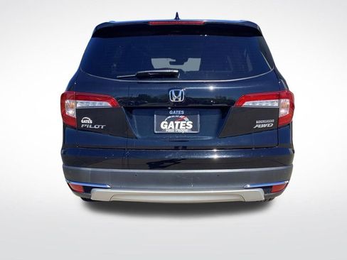 Used 2021 Honda Pilot Touring image 7