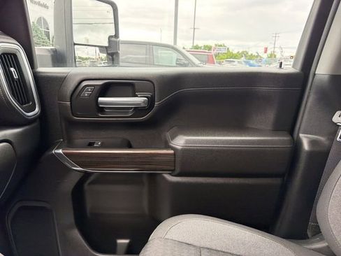 Used 2023 Chevrolet Silverado 2500 LT w/ All Star Edition AWD/4WD image 17