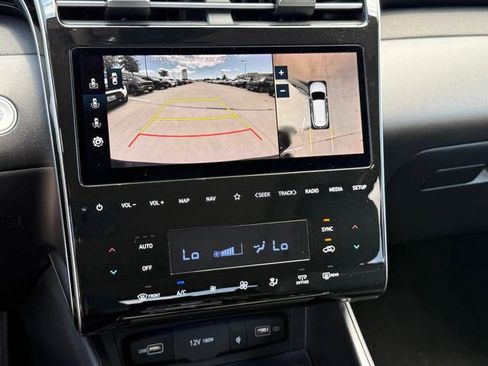 Used 2022 Hyundai Tucson Limited FWD image 16