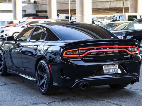 Used 2019 Dodge Charger SRT Hellcat w/ Navigation & Travel Group image 6