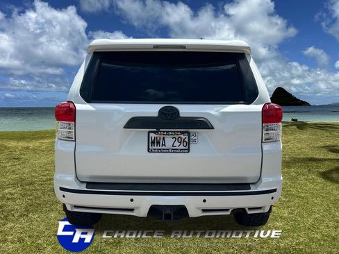 Used 2013 Toyota 4Runner SR5 image 6