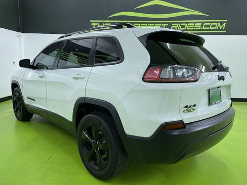 Used 2021 Jeep Cherokee Latitude Plus image 7