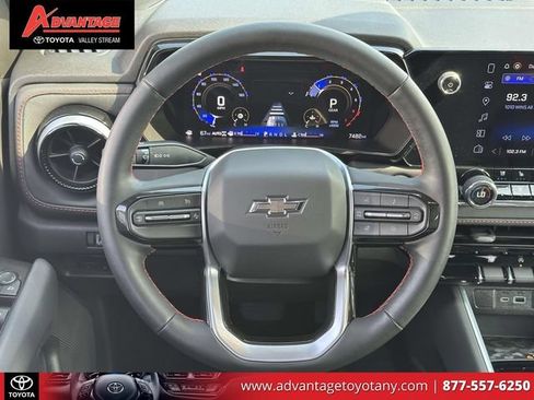 Used 2024 Chevrolet Colorado Z71 w/ Z71 Convenience Package 2 AWD/4WD image 19