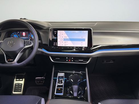 New 2026 Volkswagen Atlas Peak Edition AWD/4WD image 36