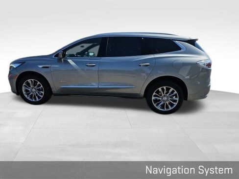Used 2024 Buick Enclave Avenir w/ Avenir Technology Package image 14