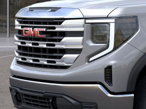 New 2026 GMC Sierra 1500 SLE image 13