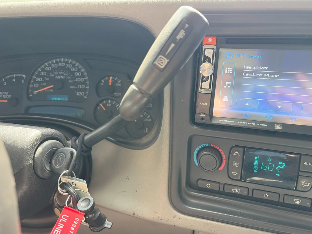 Used 2005 Chevrolet Silverado 2500 LT w/ Heavy-Duty Power Package RWD image 20