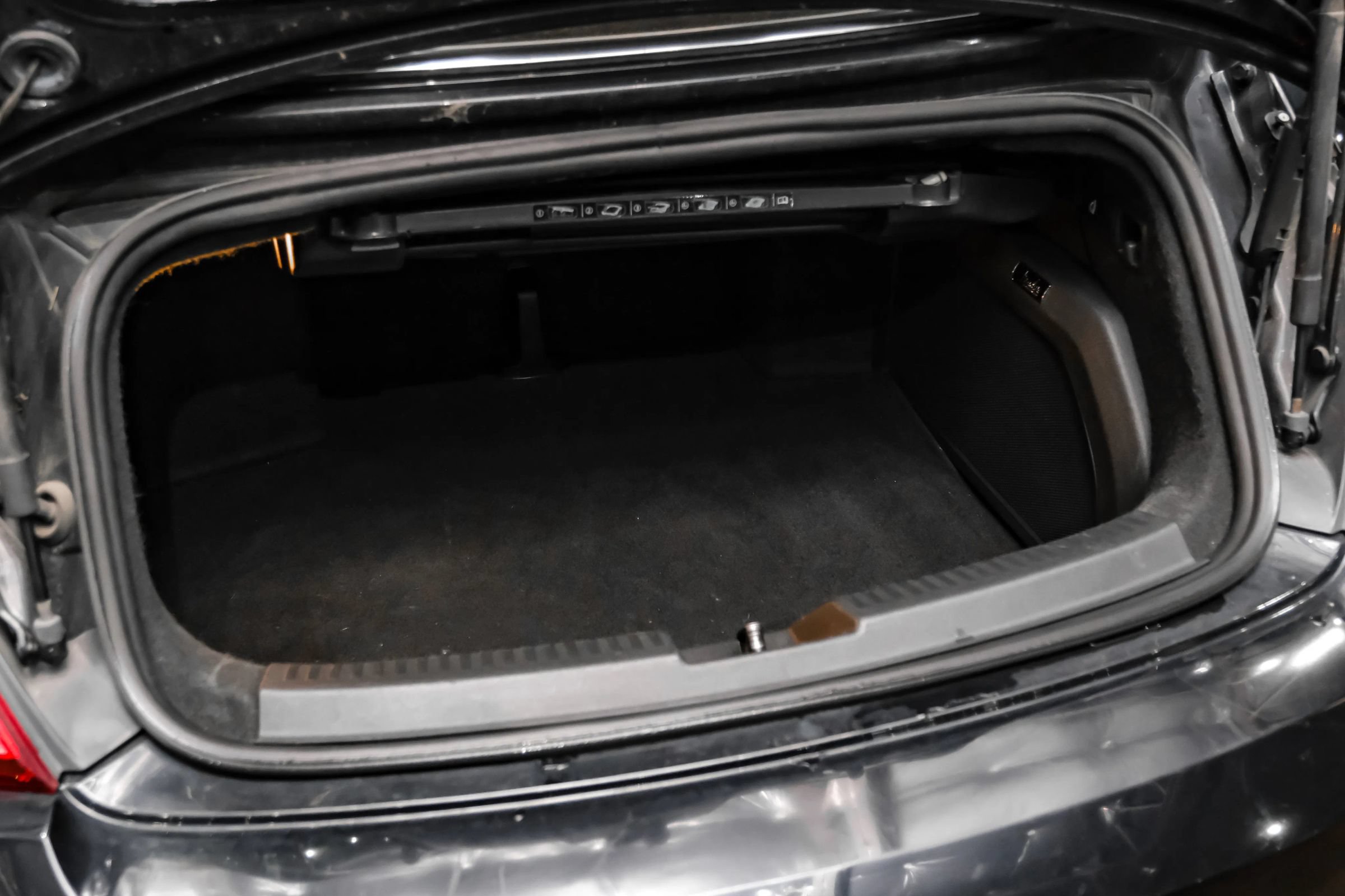 Used 2013 Volkswagen Beetle 2.0T FWD image 49