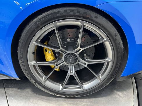 Used 2022 Porsche 911 GT3 RWD image 13