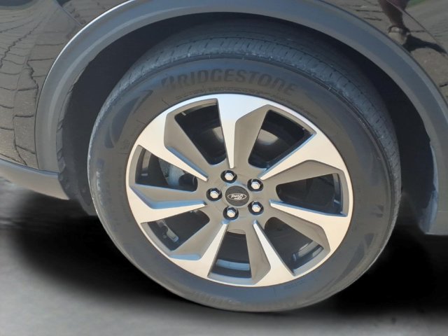 Used 2023 Ford Escape Platinum AWD/4WD image 17