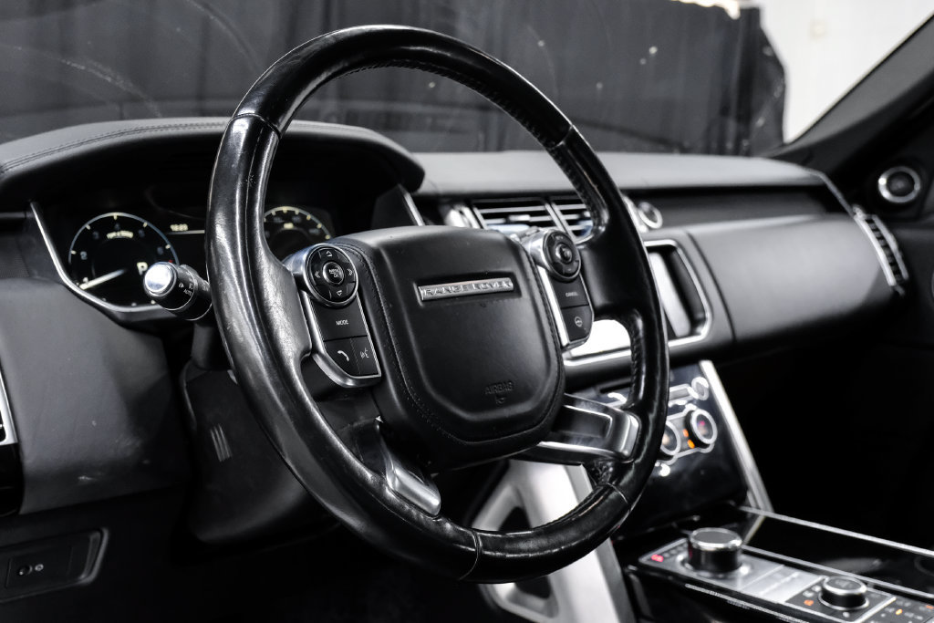 Used 2016 Land Rover Range Rover HSE AWD/4WD image 18