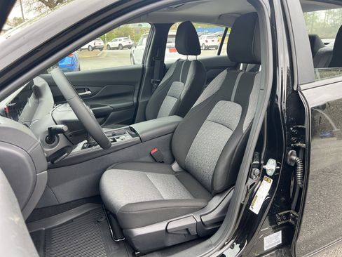 New 2026 Nissan Sentra SV image 14