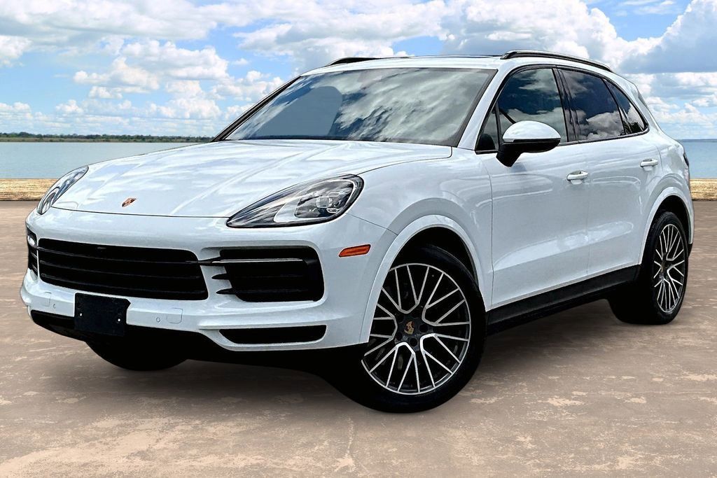 Used 2023 Porsche Cayenne AWD/4WD image 1