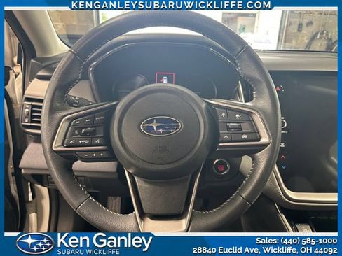 Used 2024 Subaru Outback Premium AWD/4WD image 13