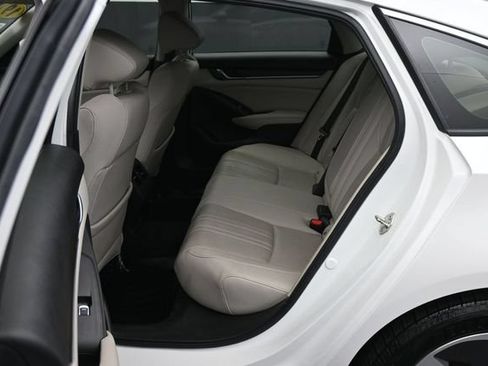 Used 2019 Honda Accord EX-L image 8