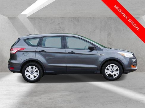 Used 2015 Ford Escape S FWD image 2