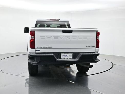 Used 2025 Chevrolet Silverado 2500 Custom AWD/4WD image 8