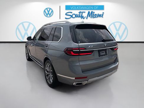 Used 2024 BMW X7 xDrive40i w/ Premium Package AWD/4WD image 5