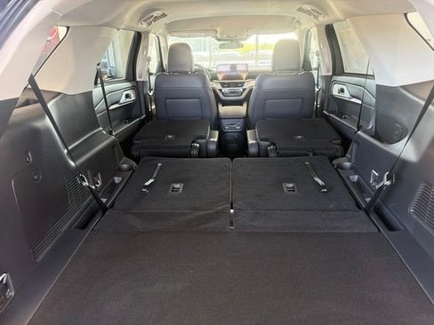 New 2026 Ford Explorer Active w/ Active Comfort Package AWD/4WD image 47