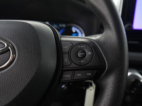 Used 2024 Toyota RAV4 LE image 26