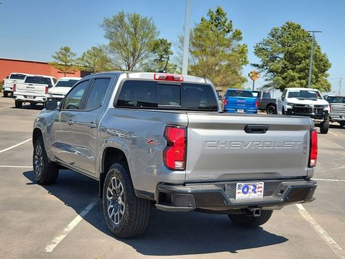Used 2024 Chevrolet Colorado Z71 w/ Z71 Convenience Package 2 AWD/4WD image 4