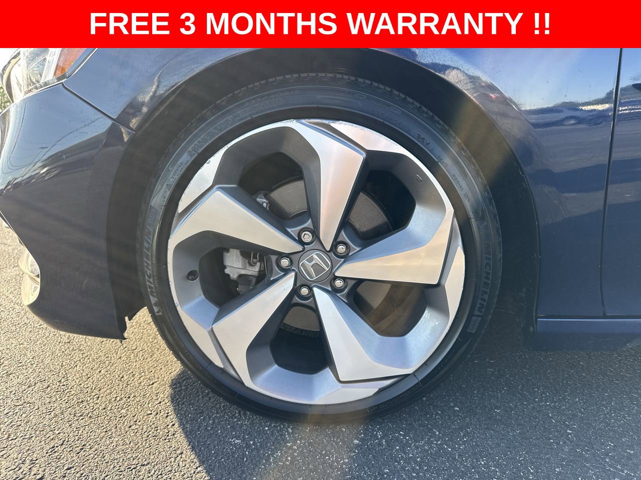 Used 2018 Honda Accord Touring image 34