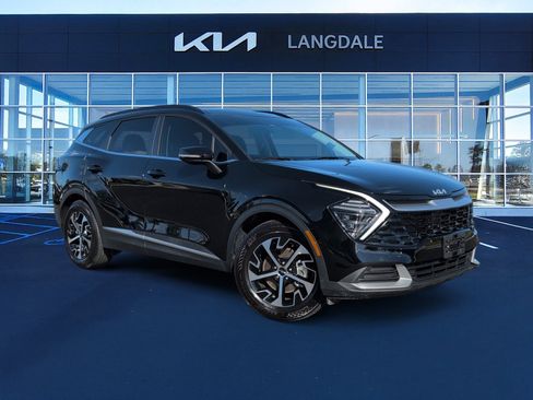 Used 2025 Kia Sportage EX w/ Premium Package image 2