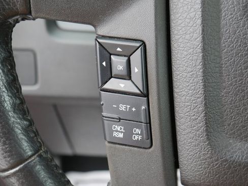 Used 2013 Ford F150 XLT w/ Luxury Equipment Group image 16