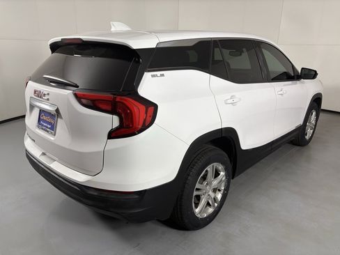 Used 2018 GMC Terrain SLE image 8