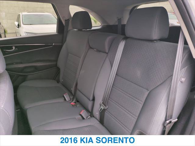 Used 2016 Kia Sorento LX FWD image 22