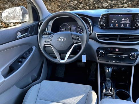 Used 2019 Hyundai Tucson SE image 5