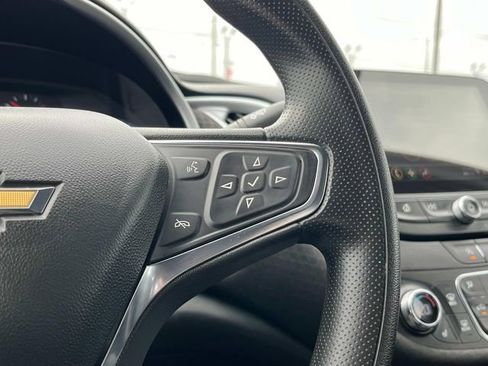 Used 2024 Chevrolet Malibu LT FWD image 17