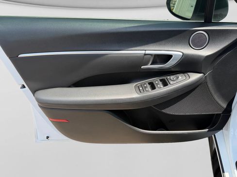 Used 2021 Hyundai Sonata SEL FWD image 13