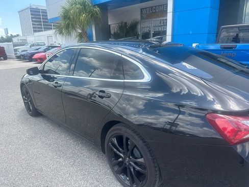 Used 2021 Chevrolet Malibu LT w/ Midnight Edition FWD image 6