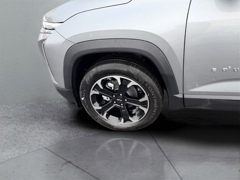 New 2026 Chevrolet Equinox LT w/ Convenience Package II image 10