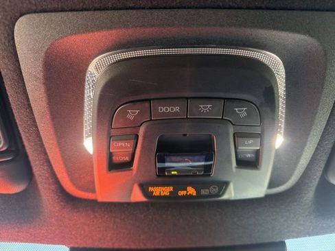 Used 2026 Toyota Corolla Cross XSE w/ Convenience Package image 34