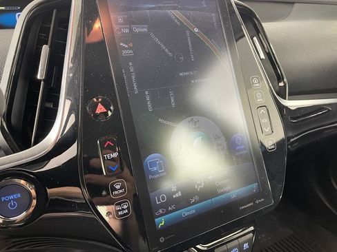 Used 2022 Toyota Prius Prime XLE FWD image 8