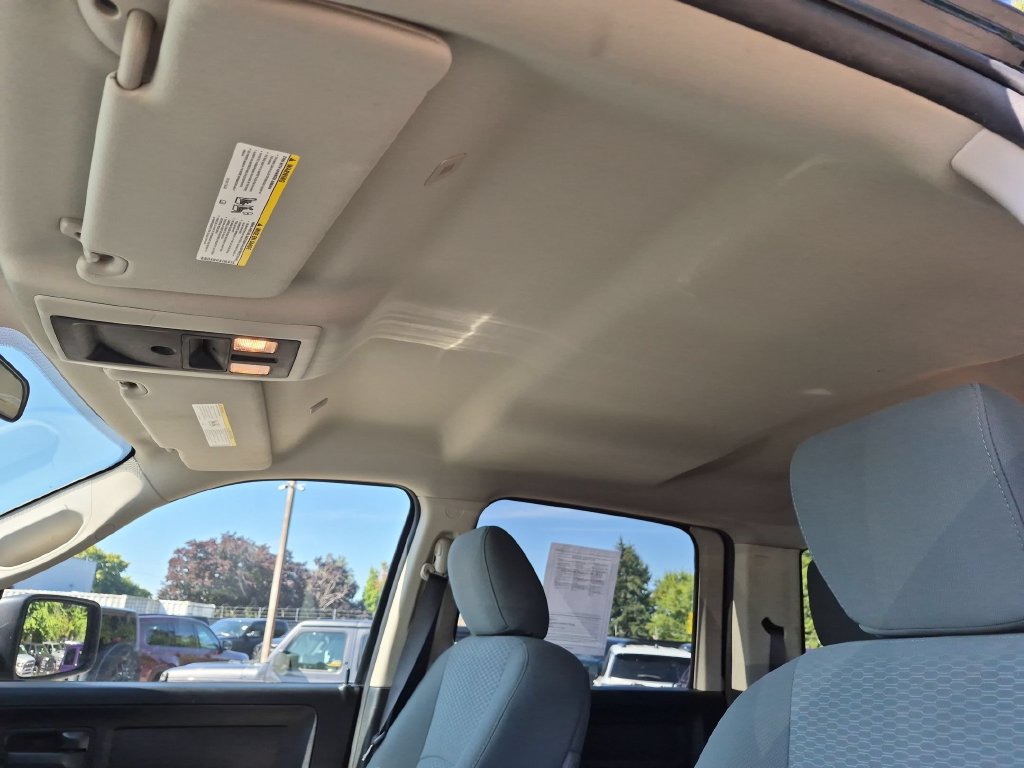 Used 2018 RAM 1500 Express w/ Wheel & Sound Group AWD/4WD image 28