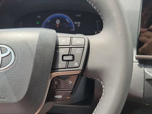 Certified 2026 Toyota Camry SE FWD image 21