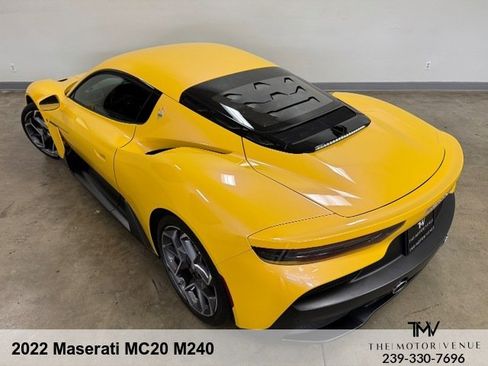 Used 2022 Maserati MC20 Coupe RWD image 7