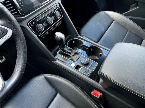 Used 2023 Volkswagen Atlas SEL R-Line image 21