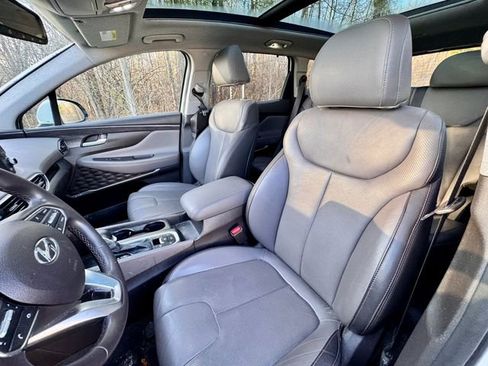 Used 2020 Hyundai Santa Fe SEL w/ Convenience + Premium Package AWD/4WD image 8