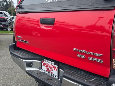 Used 2007 Toyota Tacoma PreRunner RWD image 13